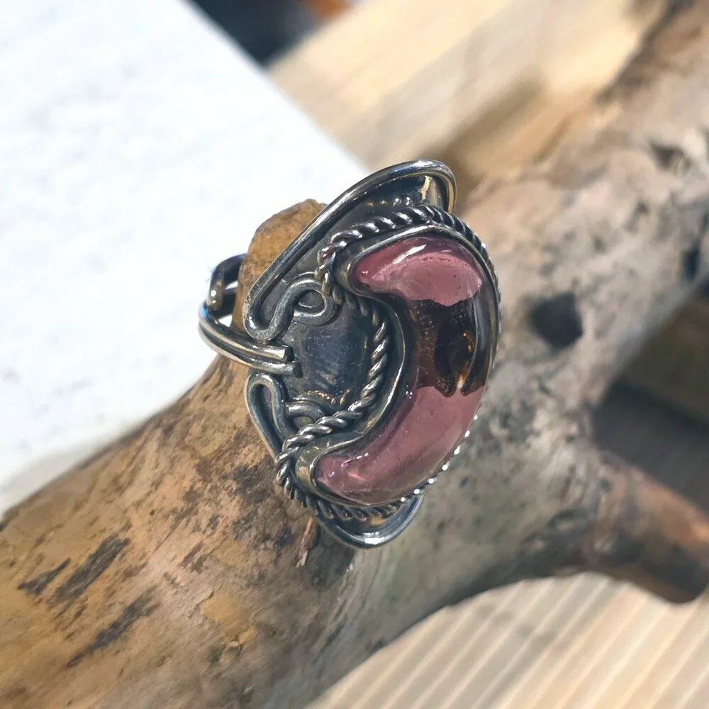 Peruvian Fused Art Glass Purplish Pink Silver Crescent Moon OOAK Artisan Ring
